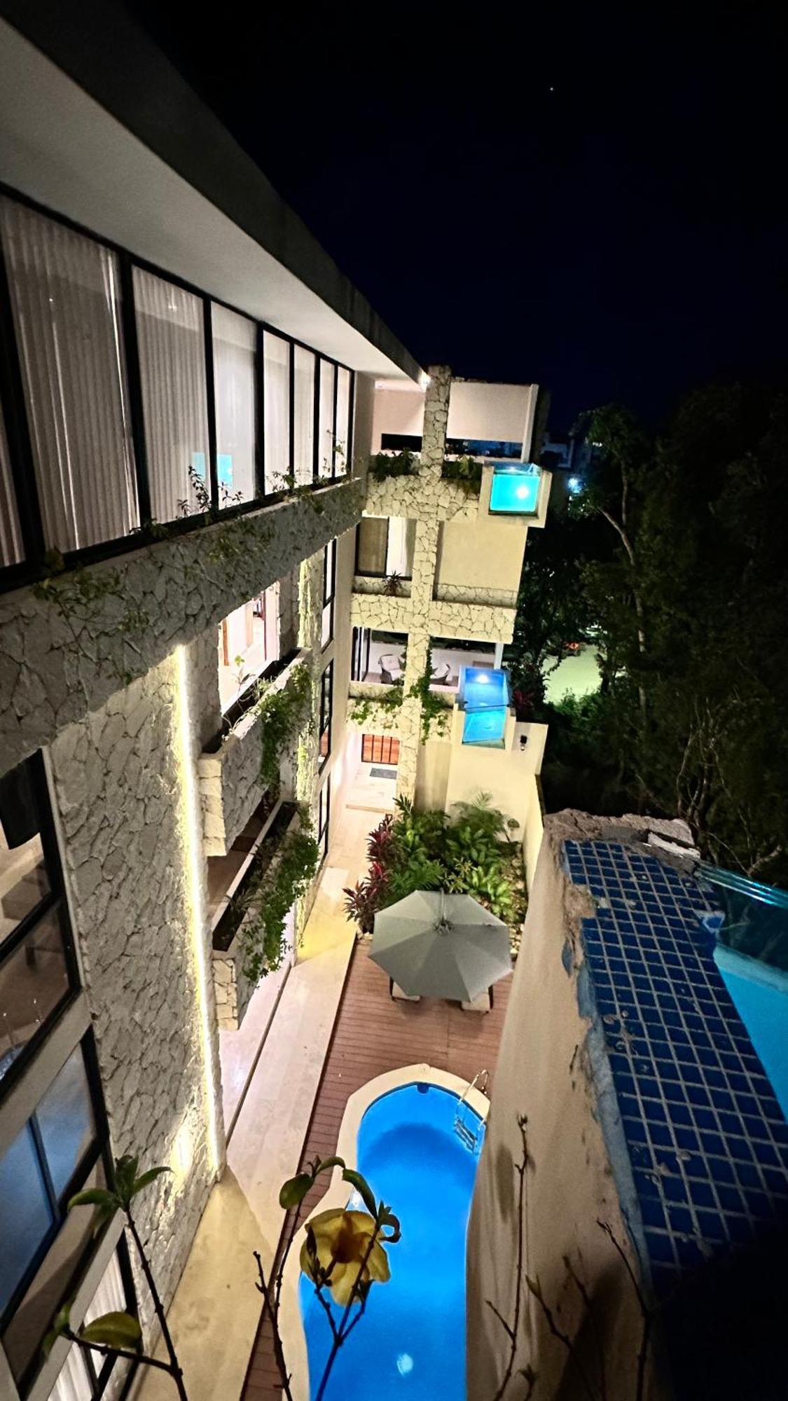 Apartment Penthouse De Dos Pisos Con Alberca Privada En La Veleta